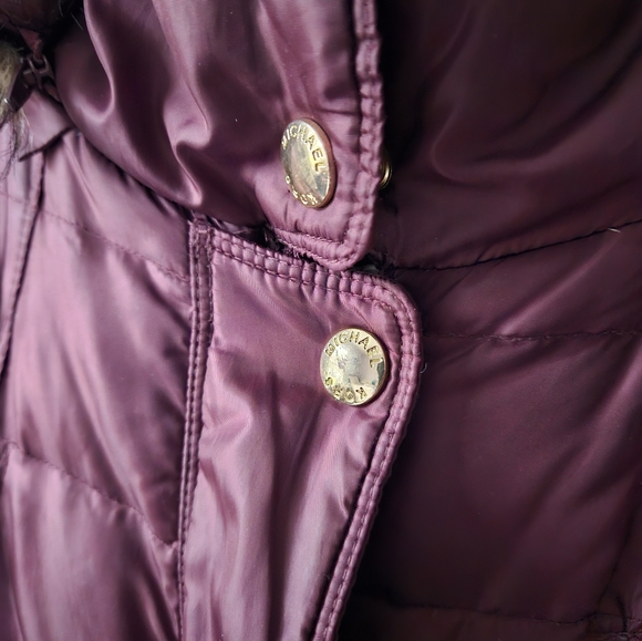 Burgundy puffer coat size Small - Picture 4 of 6